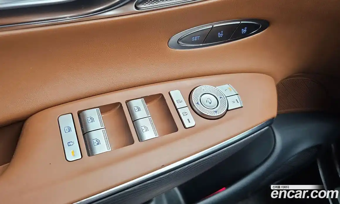 Genesis GV70 2021 3.5 автомат (гидро), фото 27