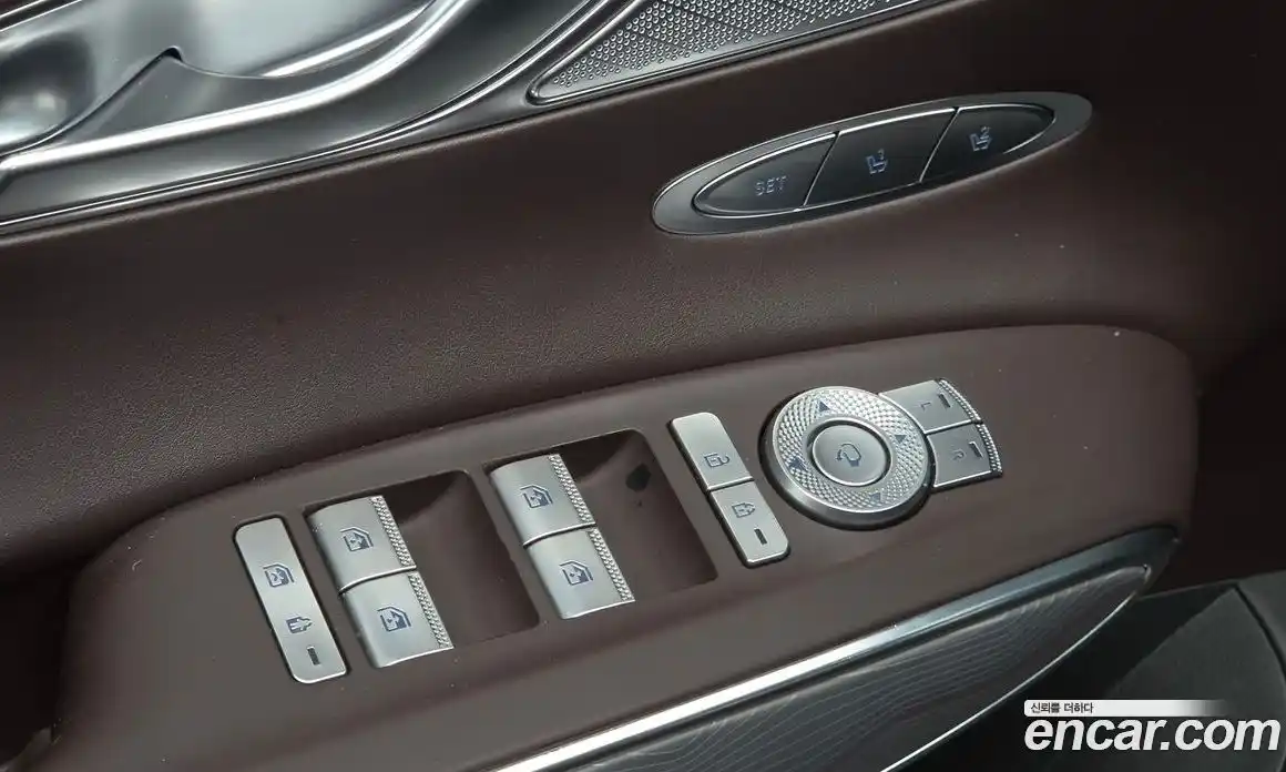 Genesis GV70 2021 2.2 автомат (гидро), фото 25