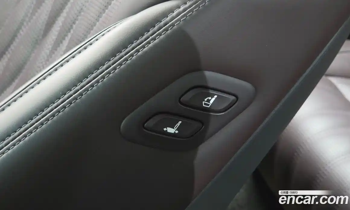 Genesis GV70 2021 2.2 автомат (гидро), фото 27