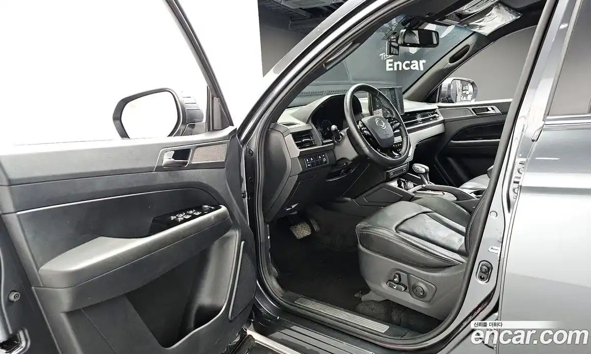SsangYong Rexton 2024 2.2 автомат (гидро), фото 10