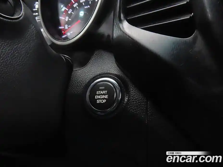 SsangYong TIBOLI 2016 1.6 автомат (гидро), фото 15