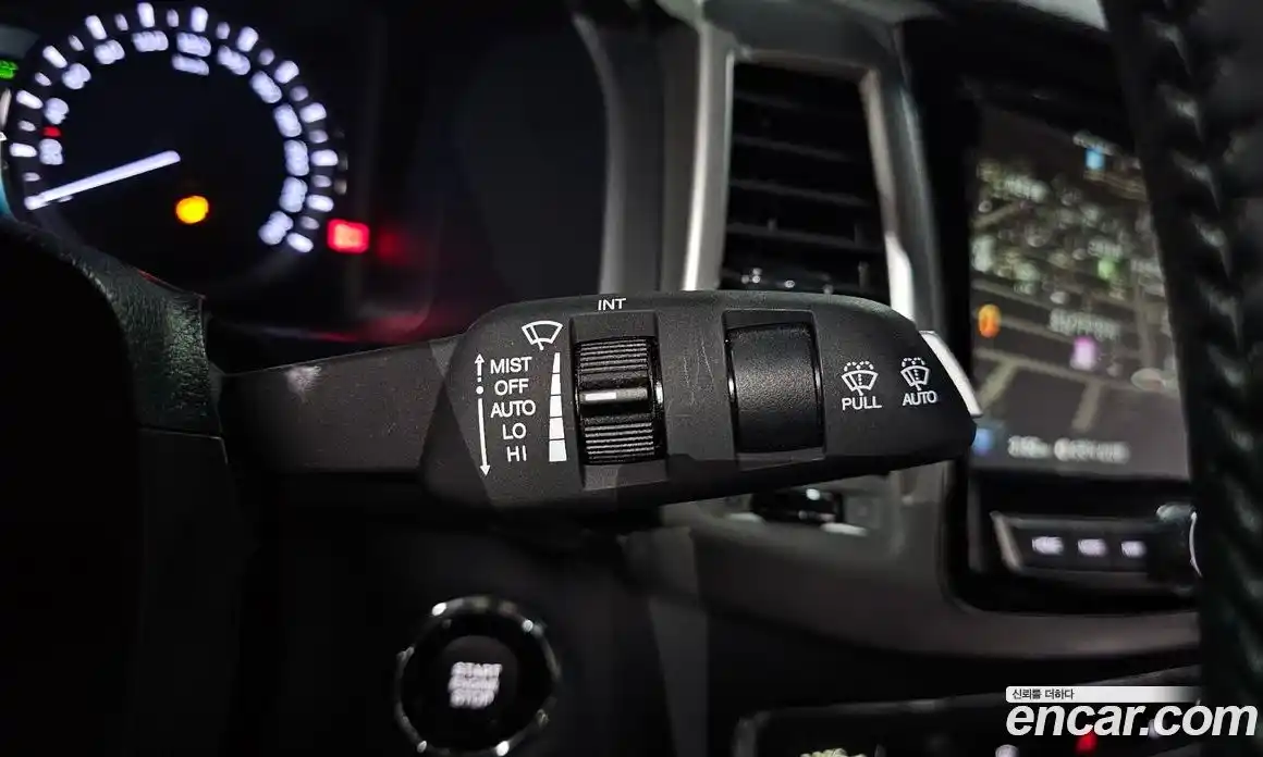 SsangYong Rexton 2019 2.2 автомат (гидро), фото 13