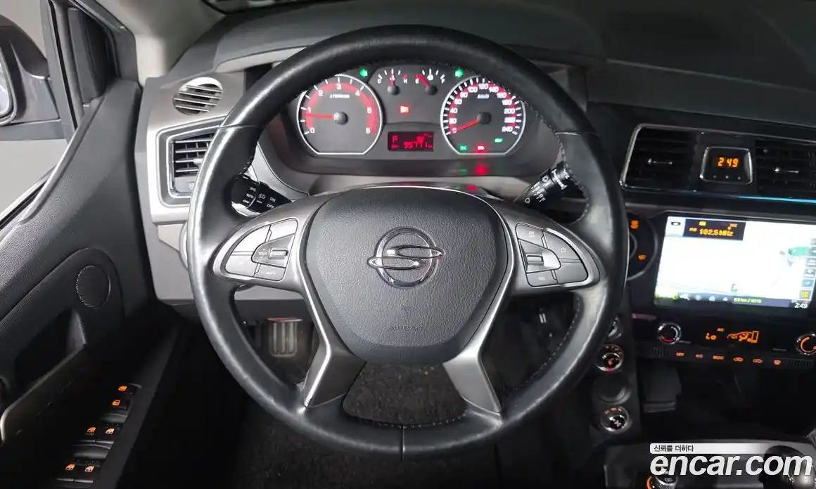 SsangYong Korando 2017 2.2 автомат (гидро), фото 19