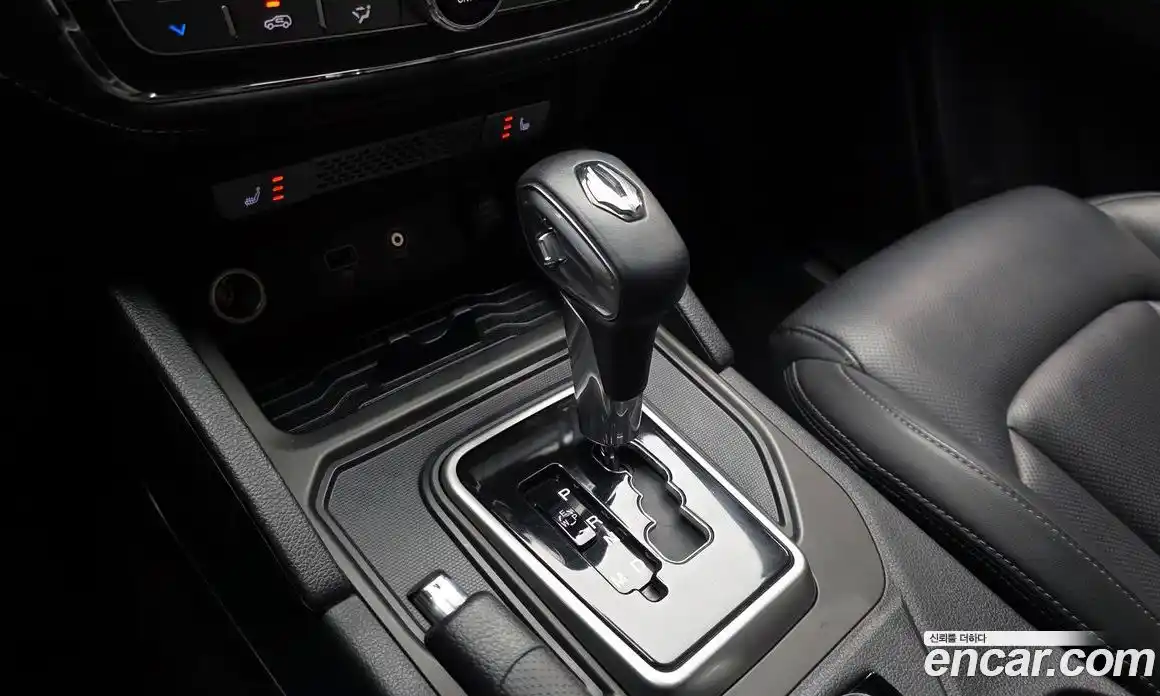 SsangYong Rexton 2019 2.2 автомат (гидро), фото 12