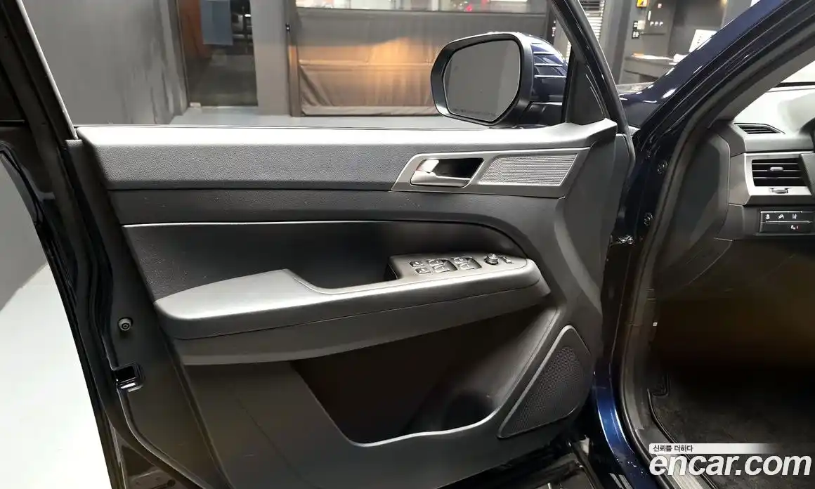SsangYong Rexton 2019 2.2 автомат (гидро), фото 14