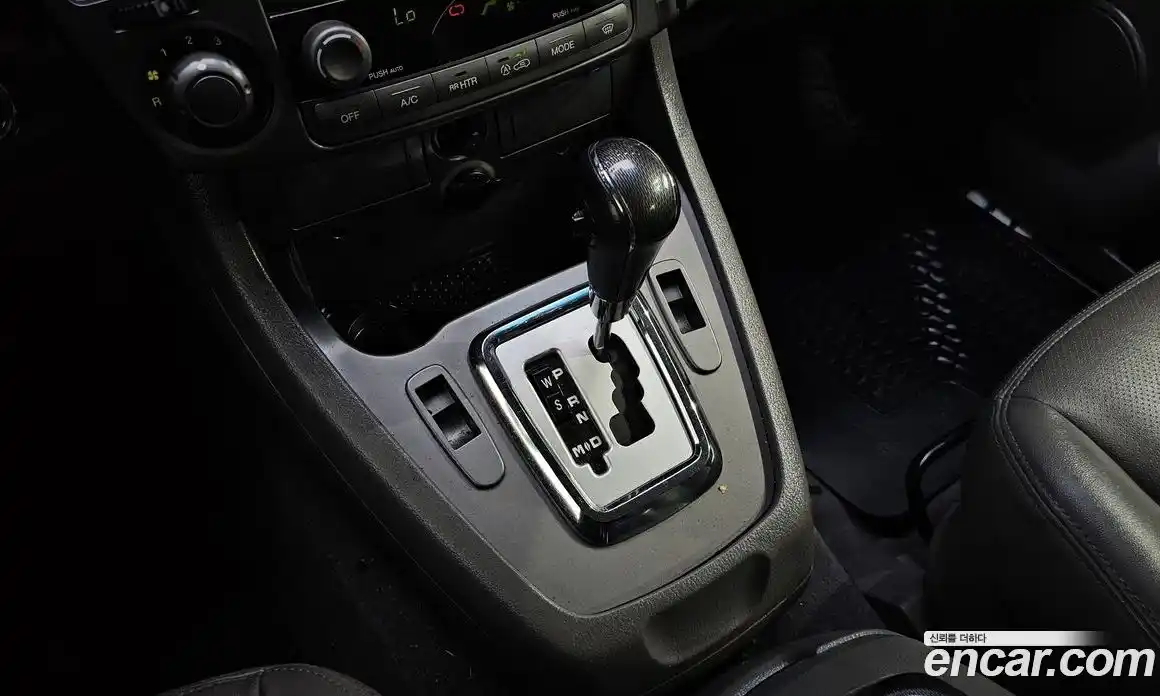 SsangYong Korando 2014 2.0 автомат (гидро), фото 9