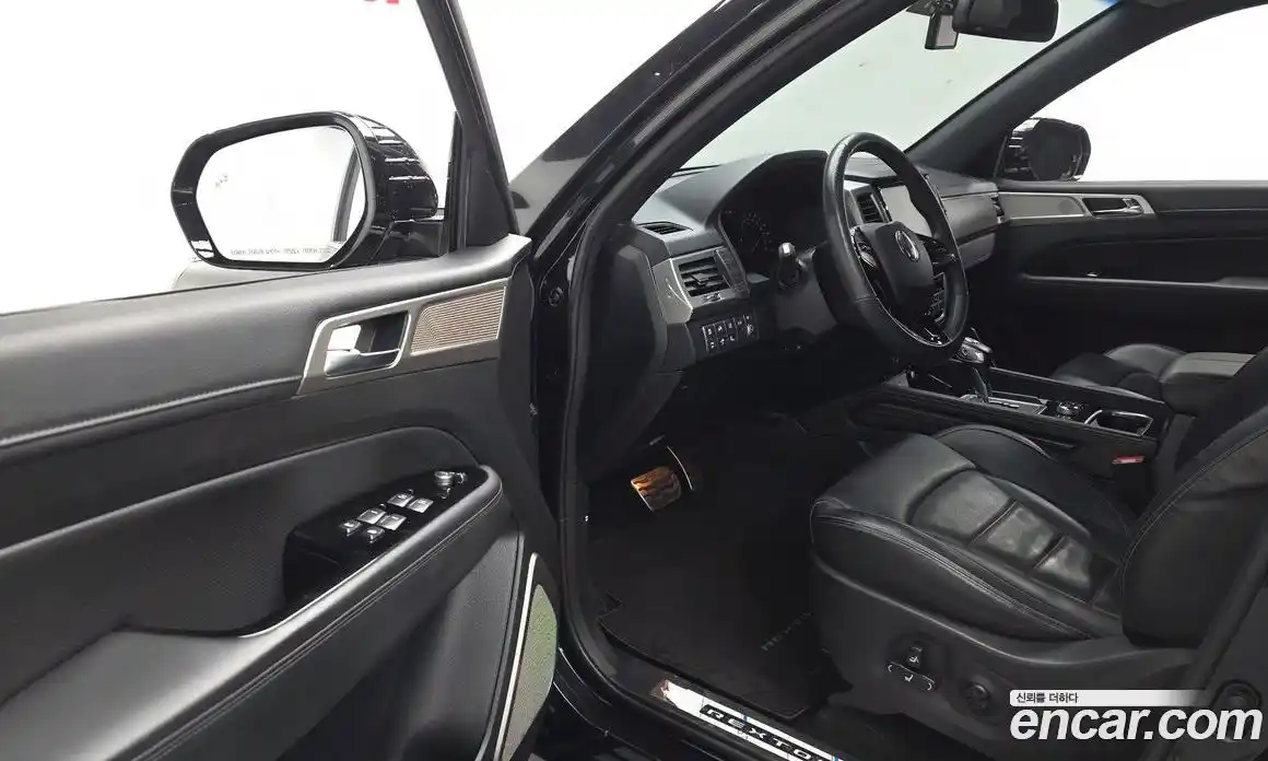 SsangYong Rexton 2018 2.2 автомат (гидро), фото 10
