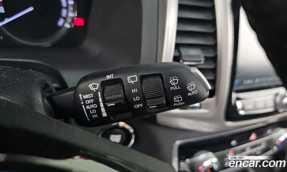 SsangYong Rexton 2018 2.2 автомат (гидро), фото 24