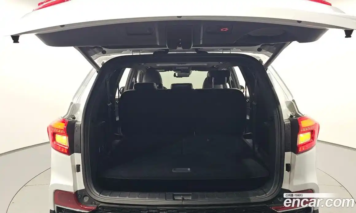 SsangYong Rexton 2018 2.2 автомат (гидро), фото 25