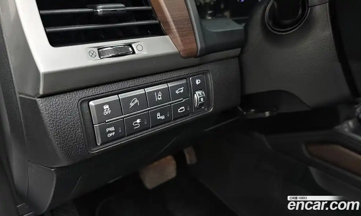 SsangYong Rexton 2018 2.2 автомат (гидро), фото 29