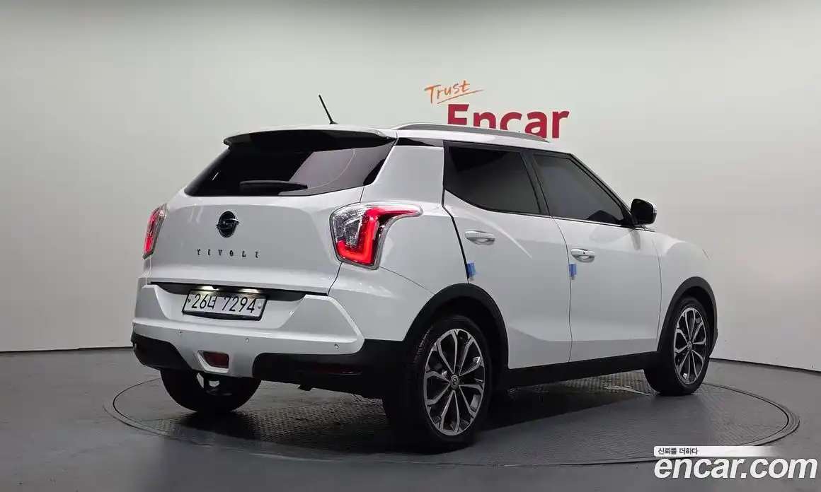 SsangYong TIBOLI 2017 1.6 автомат (гидро), фото 2 SsangYong TIBOLI 2017 1.6 автомат (гидро), фото 2