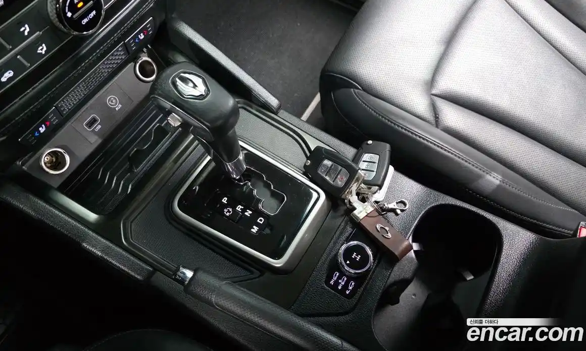 SsangYong Rexton 2019 2.2 автомат (гидро), фото 12