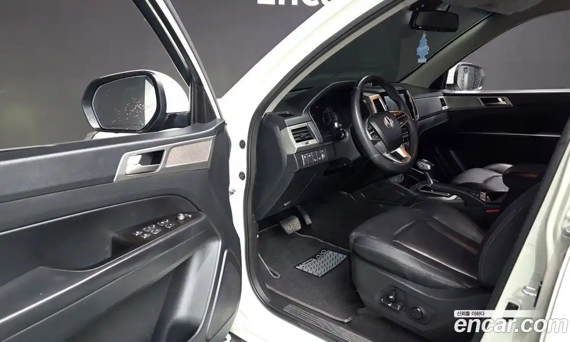 SsangYong Rexton 2019 2.2 автомат (гидро), фото 13
