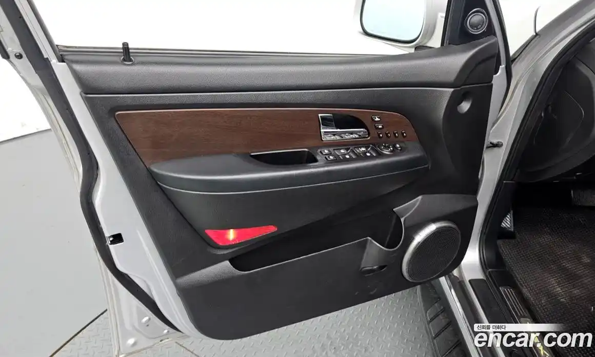 SsangYong Rexton 2013 2.0 автомат (гидро), фото 14