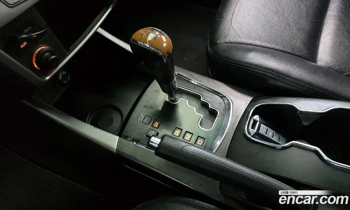 SsangYong Korando 2015 2.2 автомат (гидро), фото 9