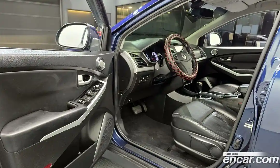 SsangYong Korando 2015 2.2 автомат (гидро), фото 10