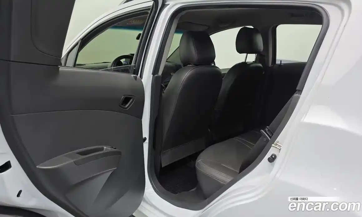 Chevrolet Spark 2013 1.0 автомат (гидро), фото 23