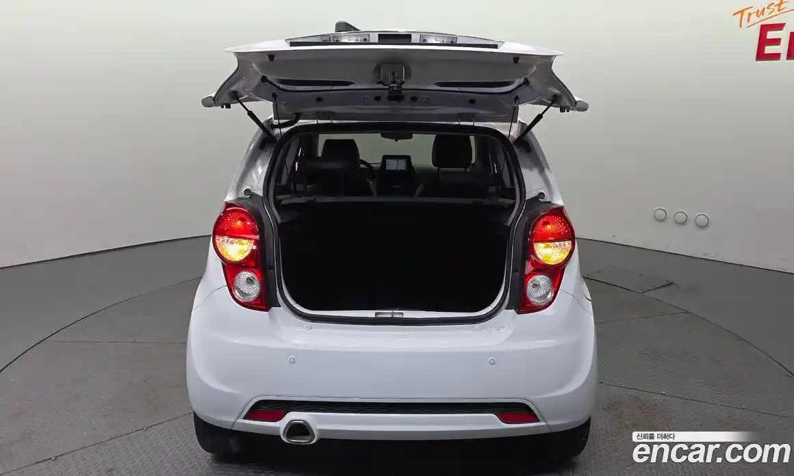 Chevrolet Spark 2013 1.0 автомат (гидро), фото 25