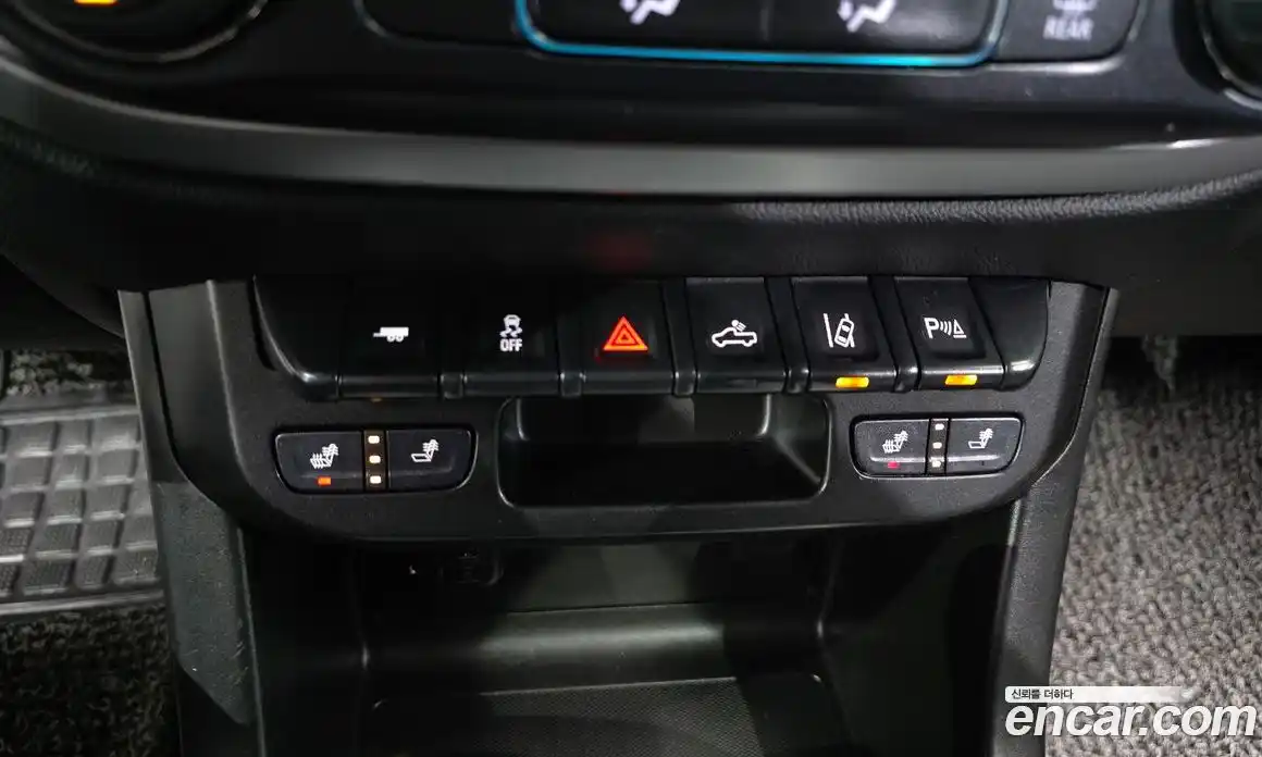 Chevrolet Colorado 2022 3.6 автомат (гидро), фото 30