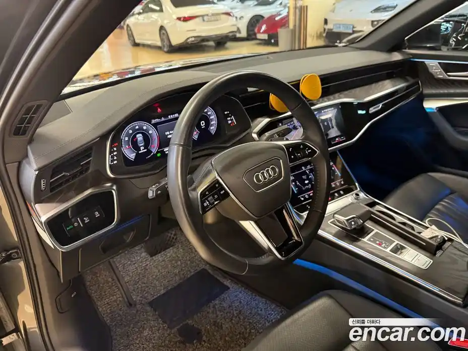 Audi A6 2020 2.0 автомат (гидро), фото 9