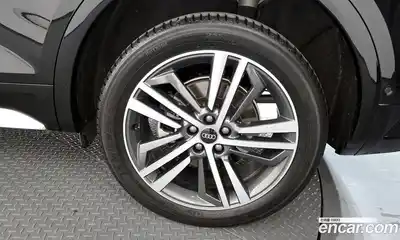 Audi Q5 2023 2.0 автомат (гидро), миниатюра 7