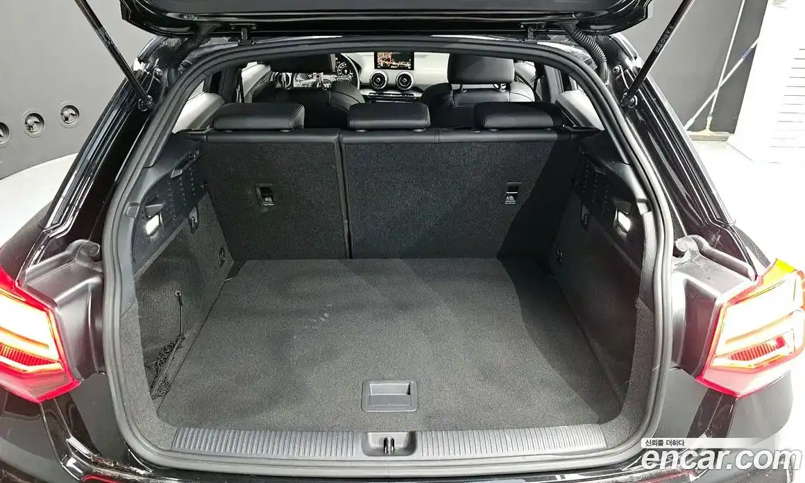 Audi Q2 2023 2.0 автомат (гидро), фото 26
