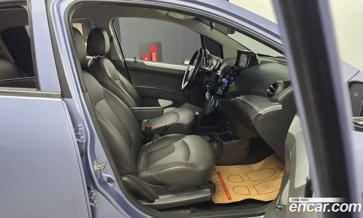 Chevrolet Spark 2014 1.0 автомат (гидро), фото 16