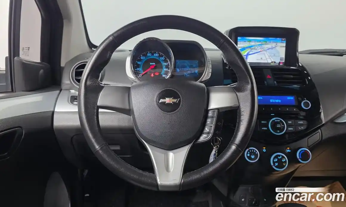 Chevrolet Spark 2014 1.0 автомат (гидро), фото 21