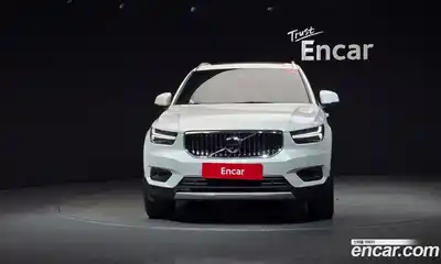 Volvo XC40 2022 2.0 автомат (гидро), миниатюра 3