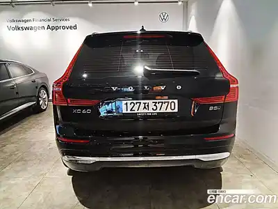 Volvo XC60 2023 2.0 автомат (гидро), миниатюра 4