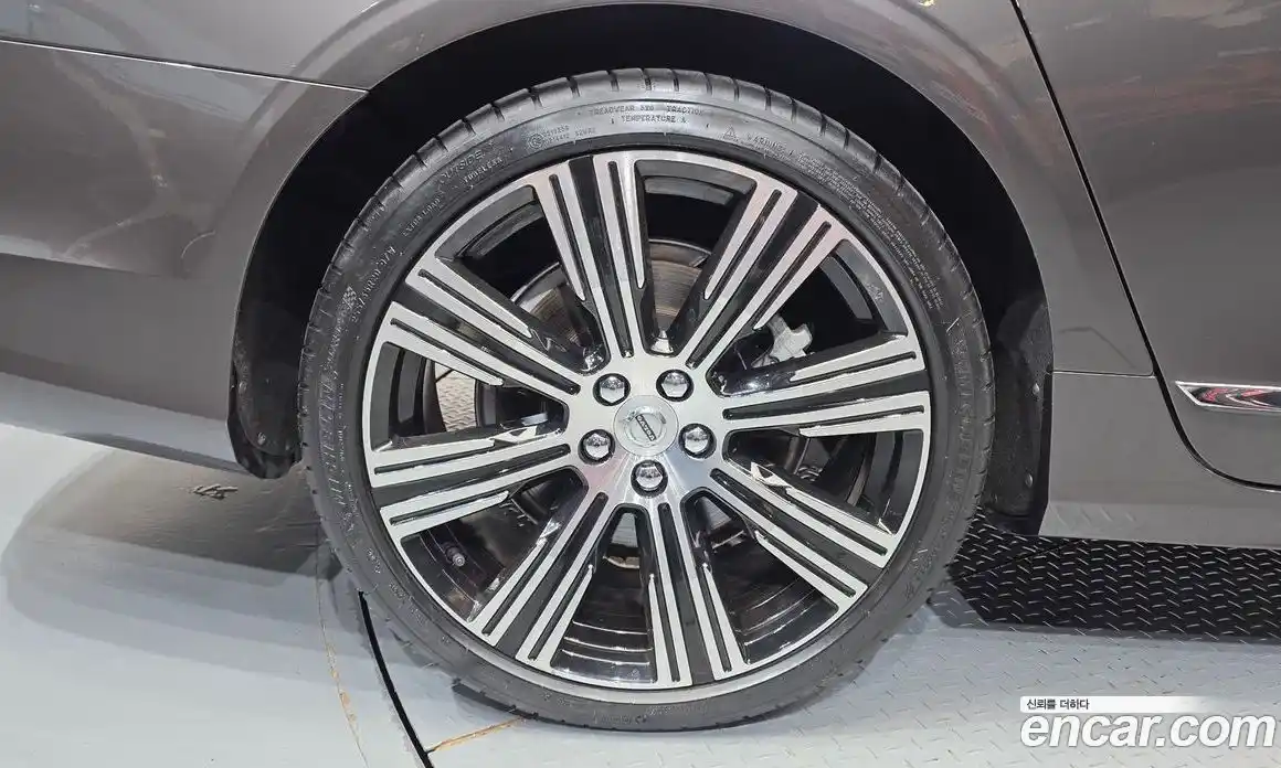 Volvo S90 2022 2.0 автомат (гидро), фото 7