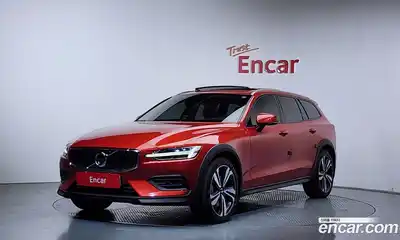 Volvo V60, 2020, 51 905 км
