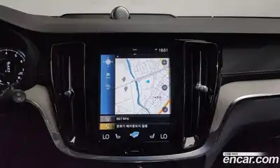 Volvo V60 2020 2.0 автомат (гидро), миниатюра 12