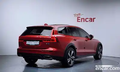 Volvo V60 2020 2.0 автомат (гидро), миниатюра 2