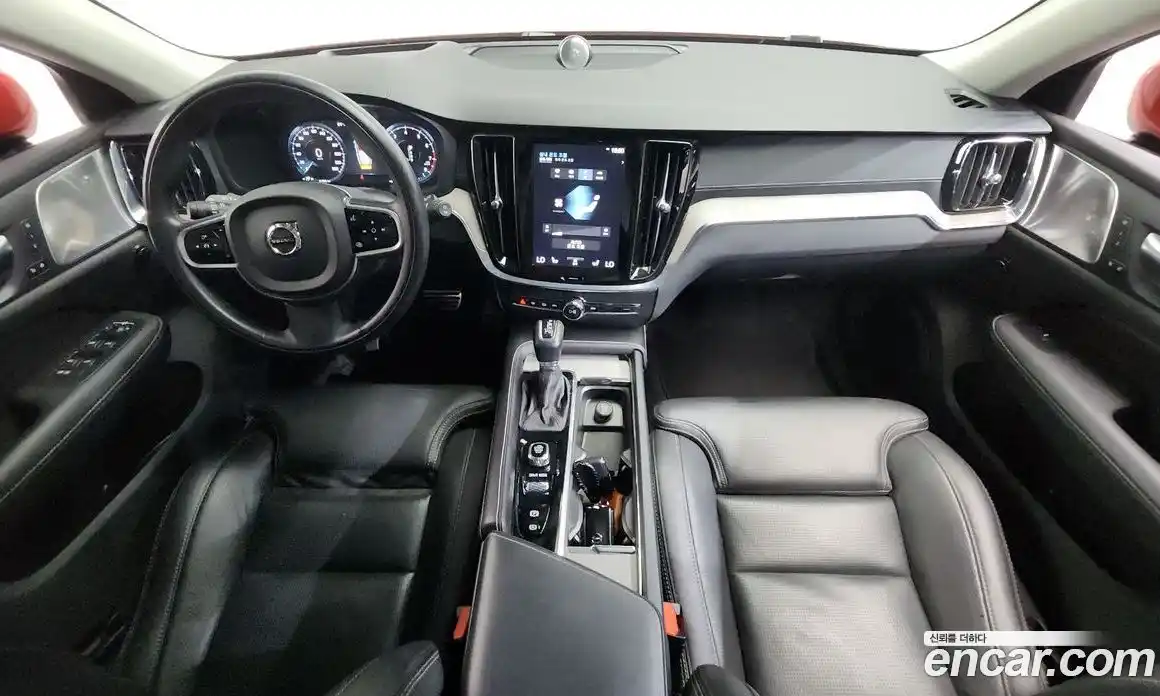 Volvo V60 2020 2.0 автомат (гидро), фото 7
