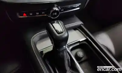 Volvo V60 2020 2.0 автомат (гидро), миниатюра 9