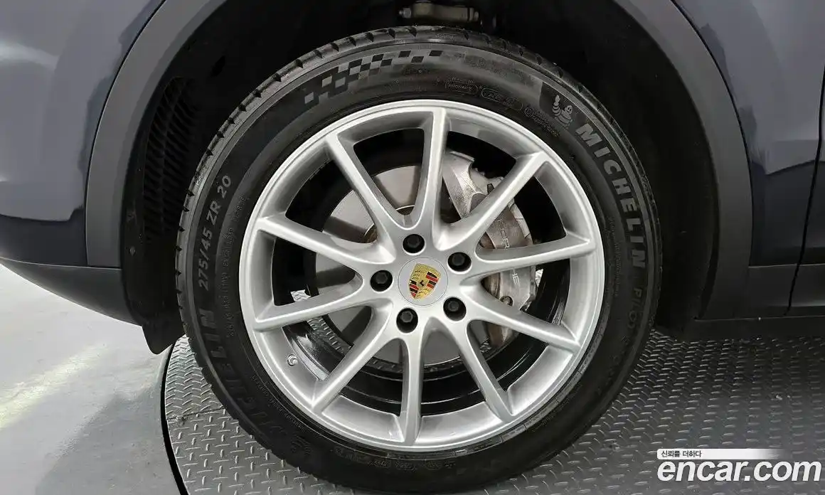 Porsche Cayenne 2019 3.0 автомат (гидро), фото 5