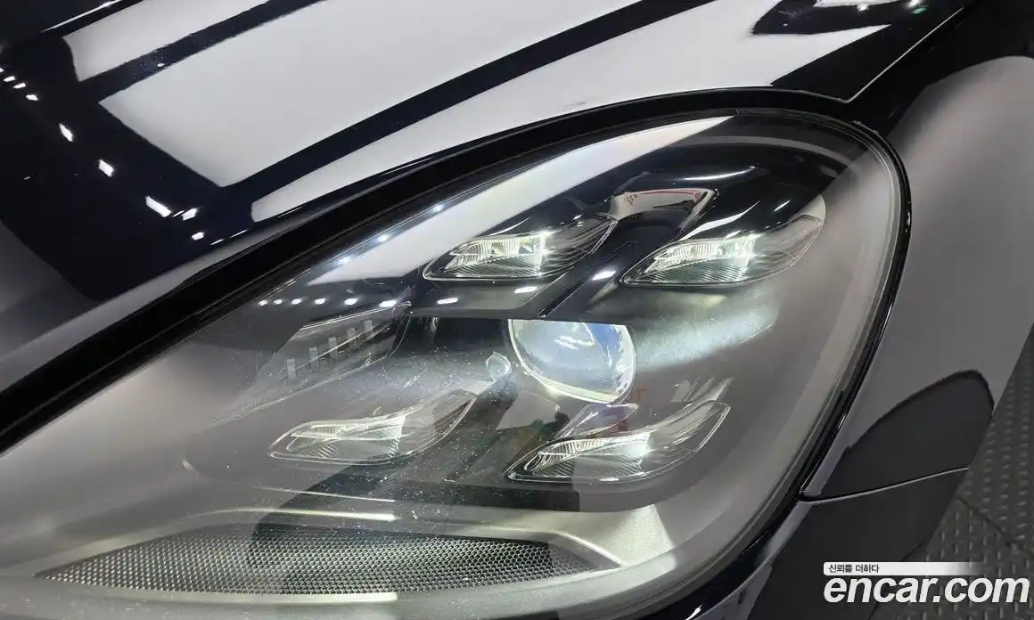 Porsche Cayenne 2019 3.0 автомат (гидро), фото 8