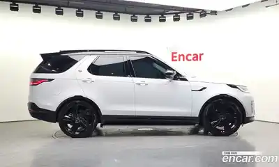 Land Rover Discovery 2025 3.0 автомат (гидро), миниатюра 5