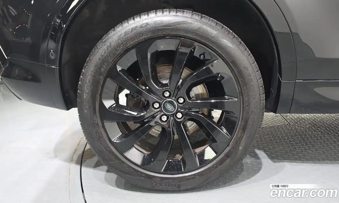 Land Rover Discovery Sport 2025 2.0 автомат (гидро), фото 5