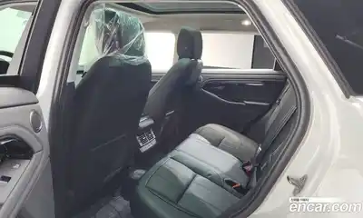 Land Rover Range Rover Evoque 2019 2.0 автомат (гидро), миниатюра 11