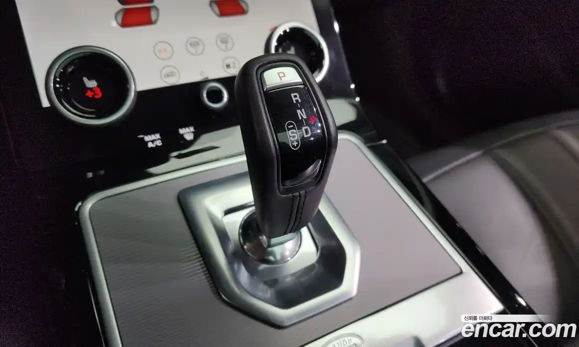 Land Rover Range Rover Evoque 2019 2.0 автомат (гидро), фото 9