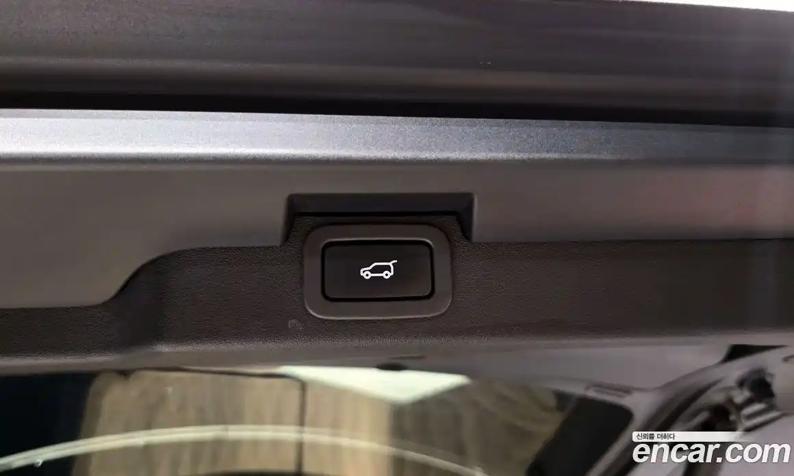 Land Rover Discovery 2018 3.0 автомат (гидро), фото 25