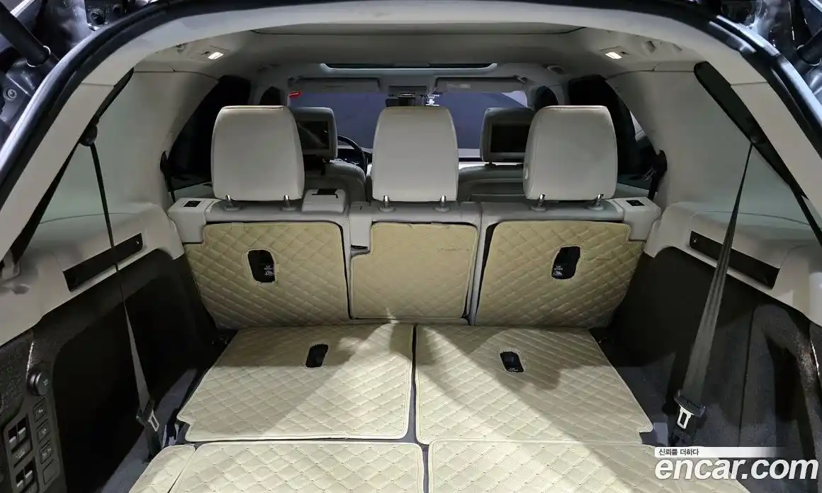 Land Rover Discovery 2018 3.0 автомат (гидро), фото 30