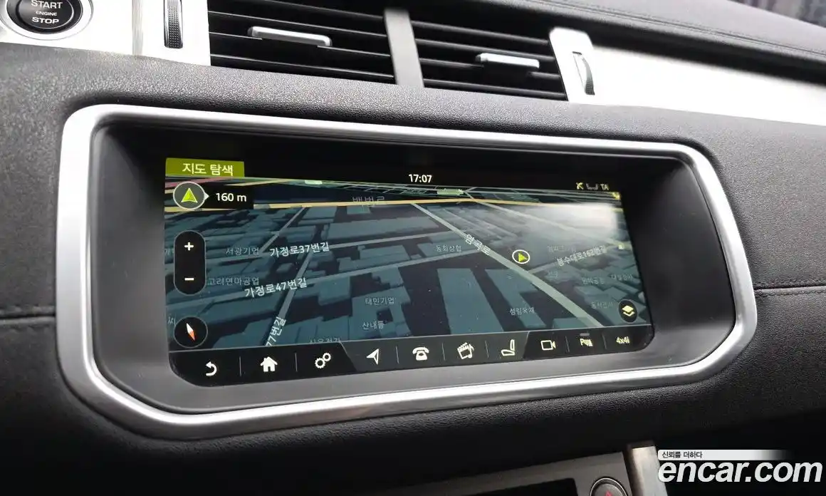 Land Rover Range Rover Evoque 2017 2.0 автомат (гидро), фото 14