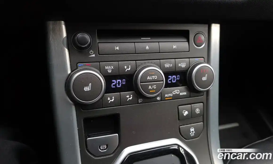 Land Rover Range Rover Evoque 2017 2.0 автомат (гидро), фото 16