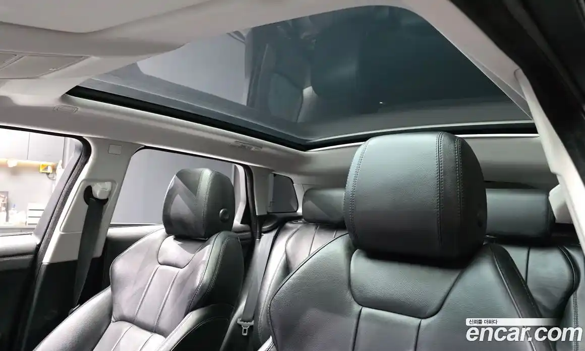 Land Rover Range Rover Evoque 2017 2.0 автомат (гидро), фото 19