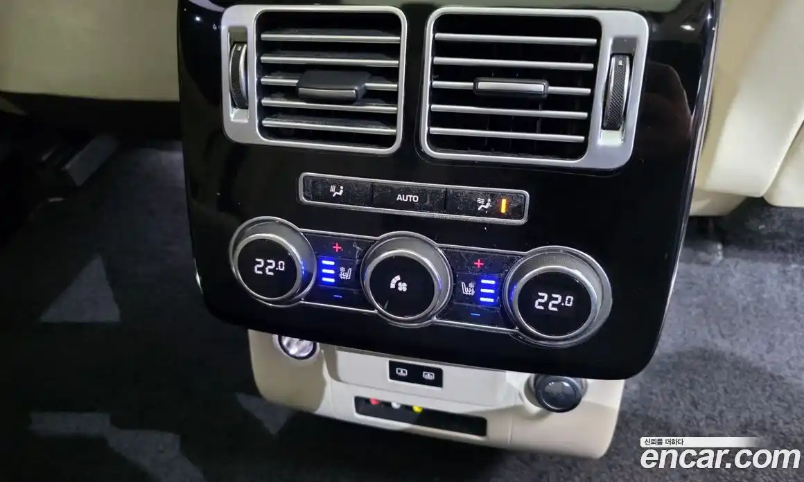 Land Rover Range Rover 2015 4.4 автомат (гидро), фото 19