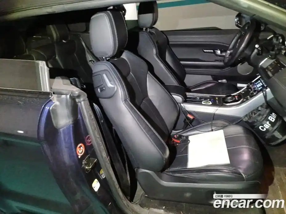 Land Rover Range Rover Evoque 2017 2.0 автомат (гидро), фото 13