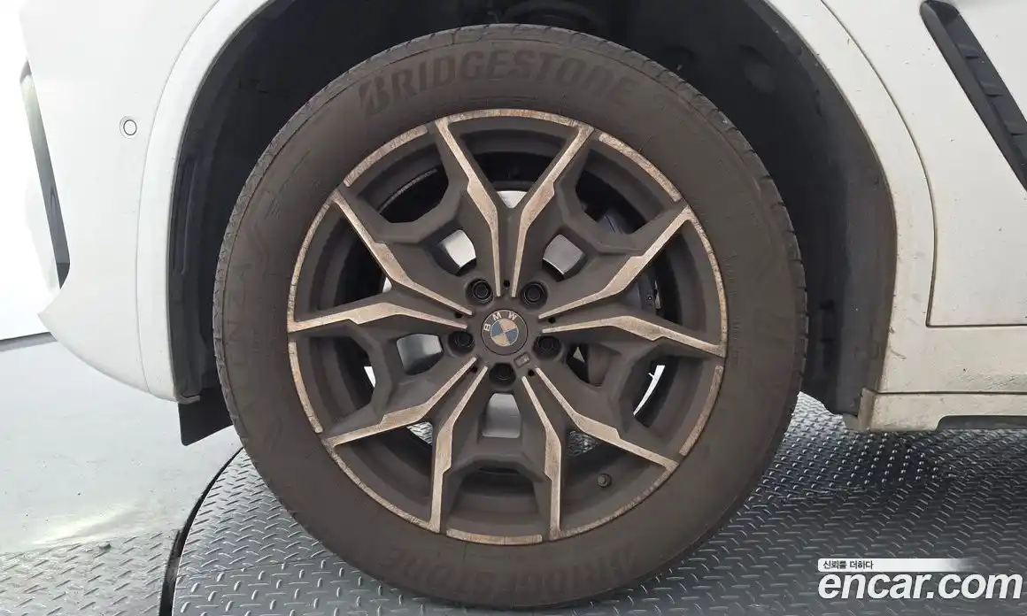BMW X3 2024 2.0 автомат (гидро), фото 5